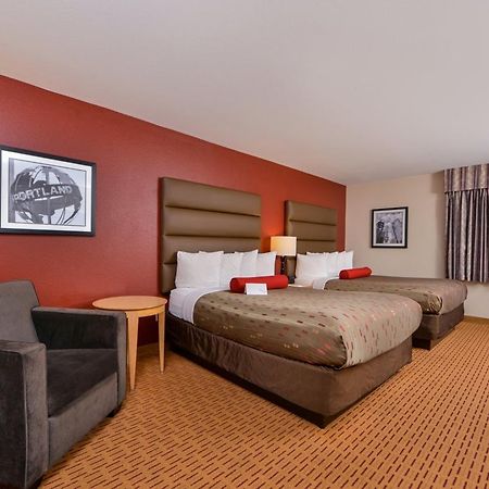 Clackamas Inn And Suites Luaran gambar