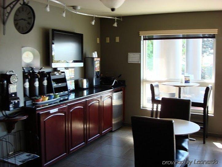 Clackamas Inn And Suites Restoran gambar