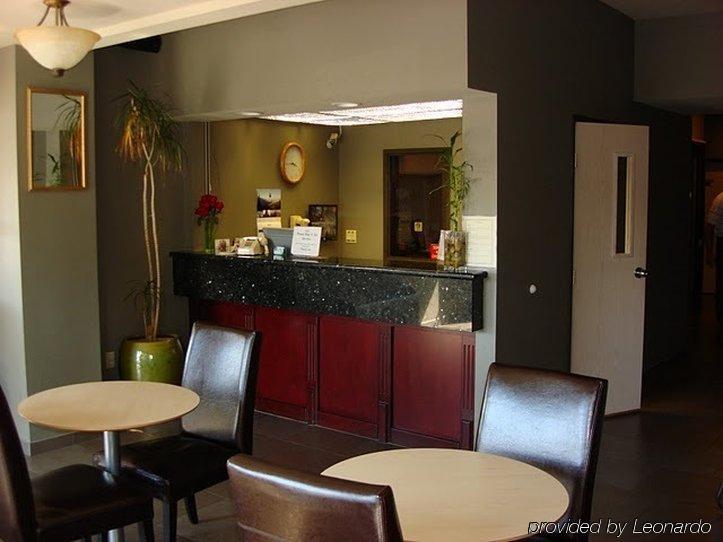 Clackamas Inn And Suites Luaran gambar