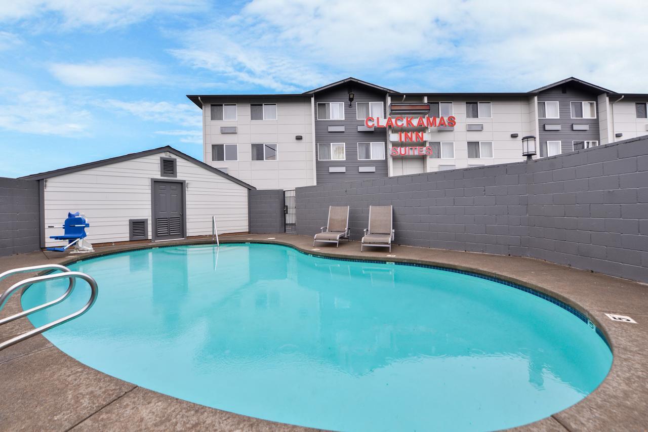 Clackamas Inn And Suites Luaran gambar