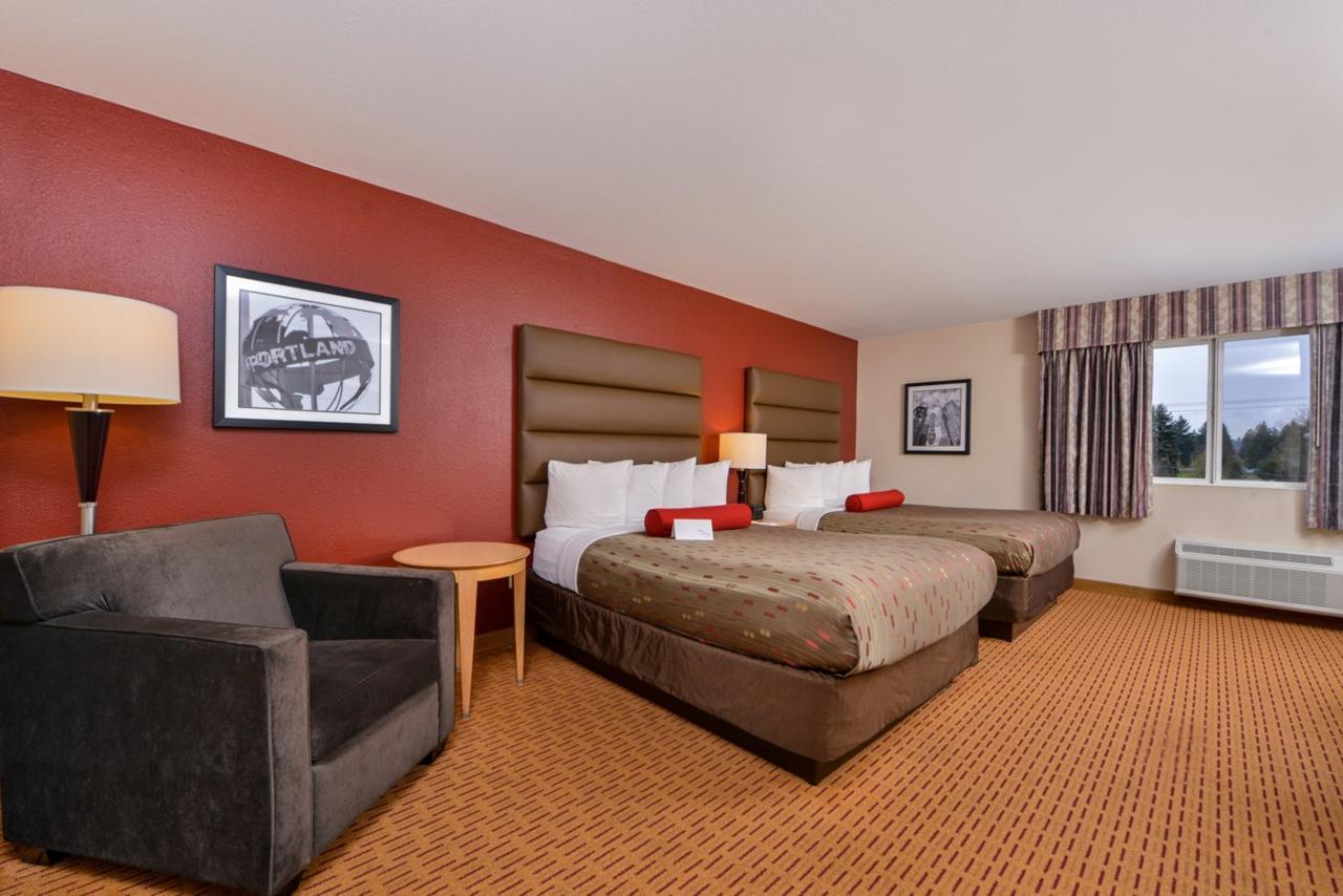 Clackamas Inn And Suites Luaran gambar