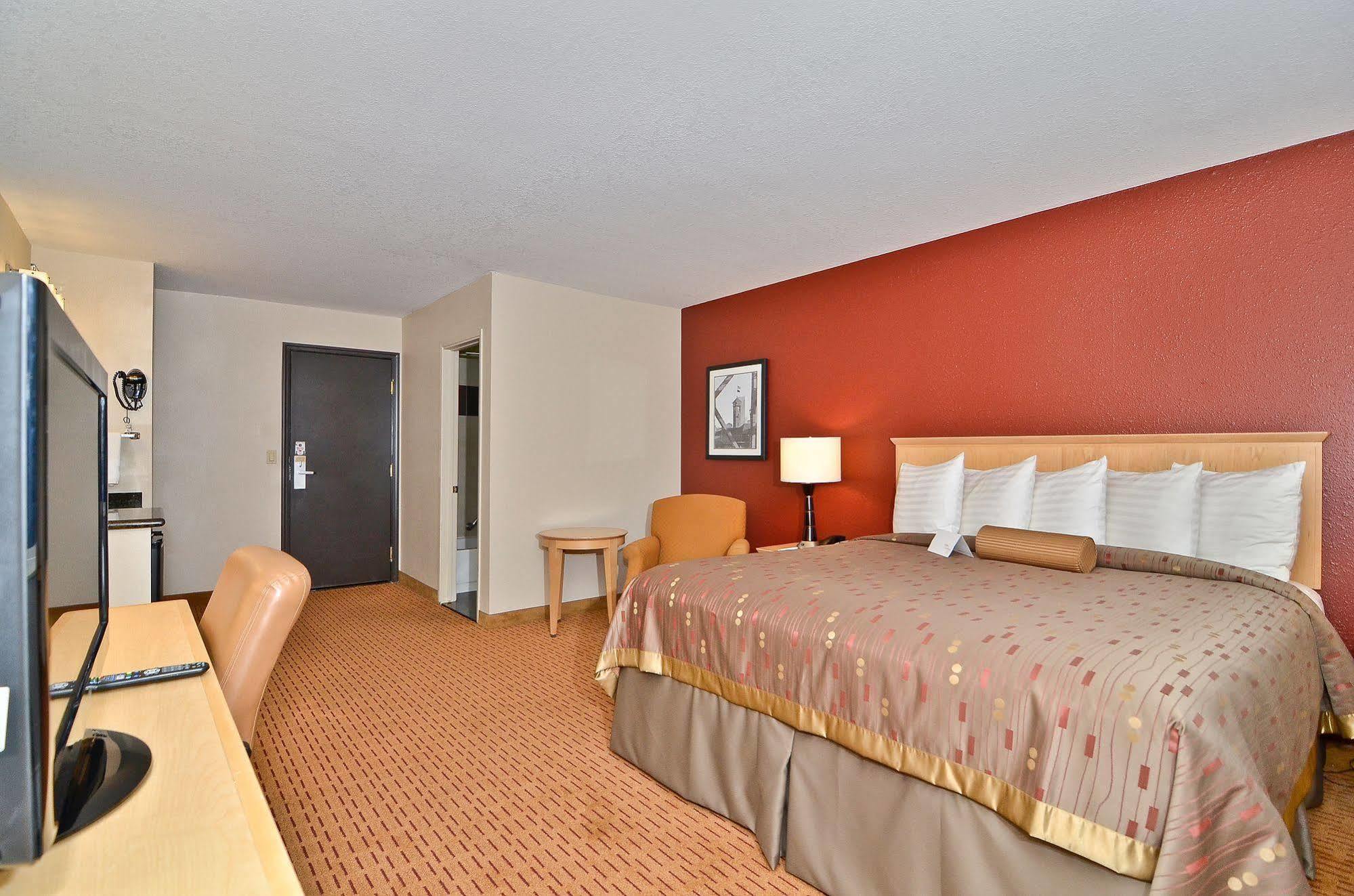 Clackamas Inn And Suites Luaran gambar